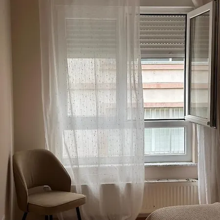 Apartment Carlos Iii *